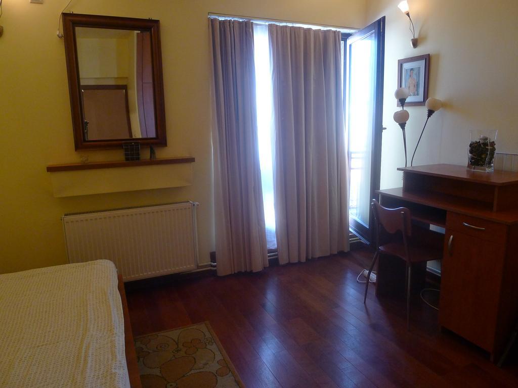 Hospitality Centrum - Magheru Букурещ Екстериор снимка