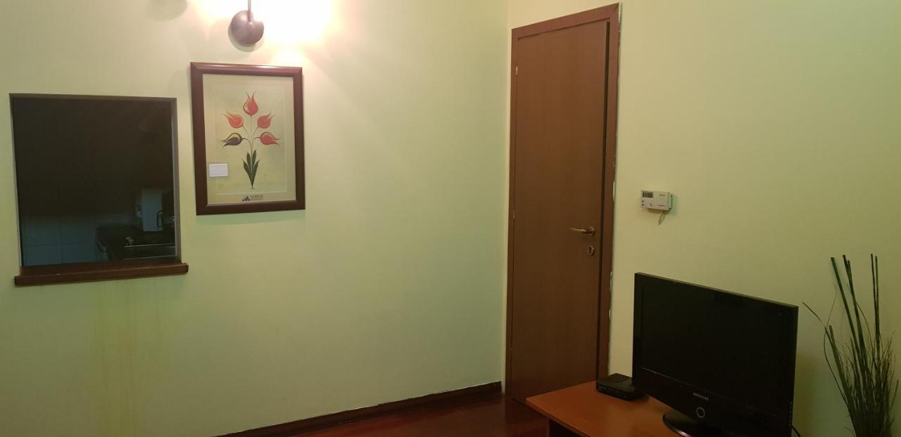 Hospitality Centrum - Magheru Букурещ Екстериор снимка